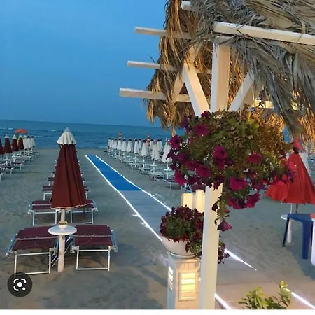 Feriehus Zanna Casa A 450 Mt Dal Mare Grottammare